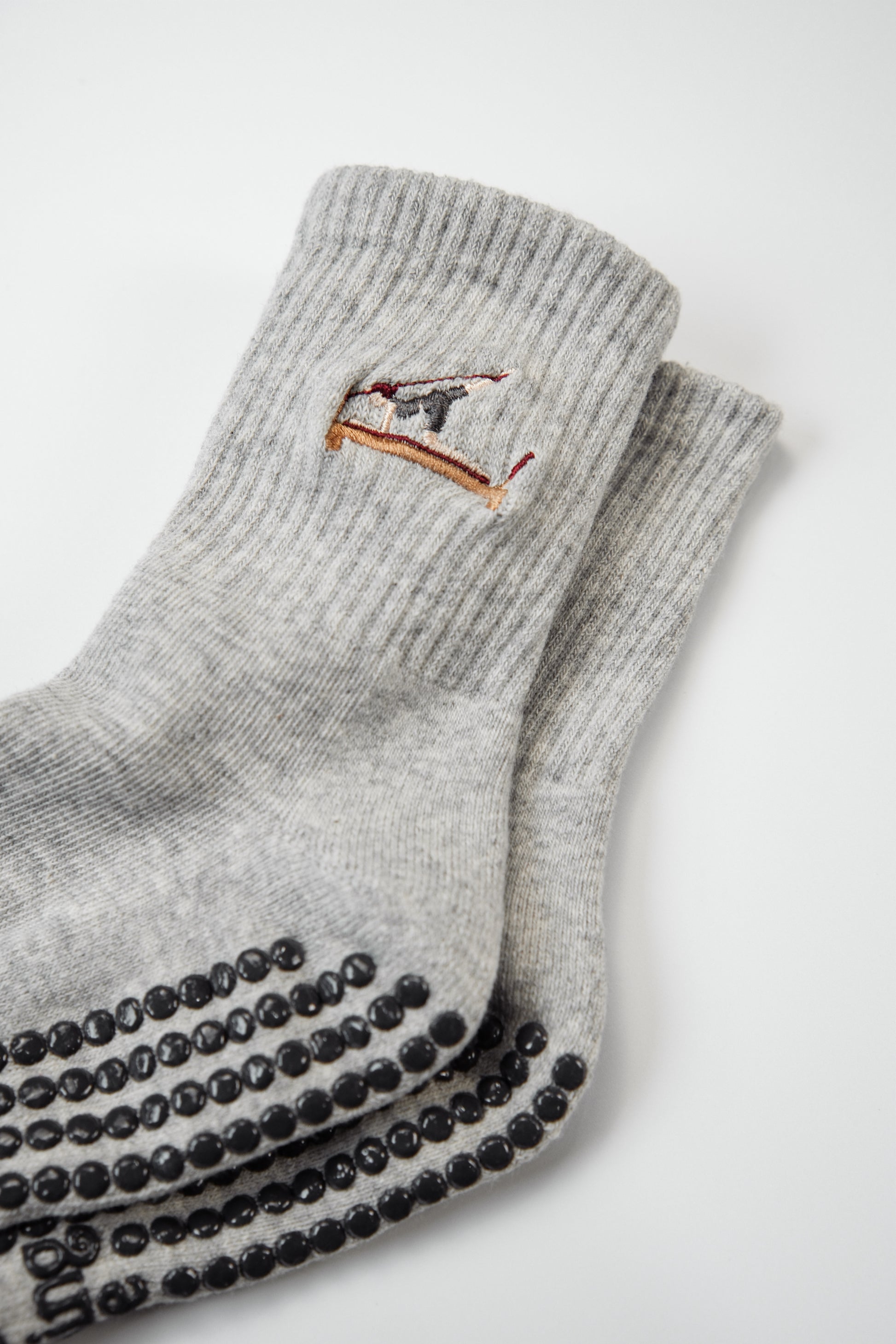Reformer Pilates Grip Socks in Grey