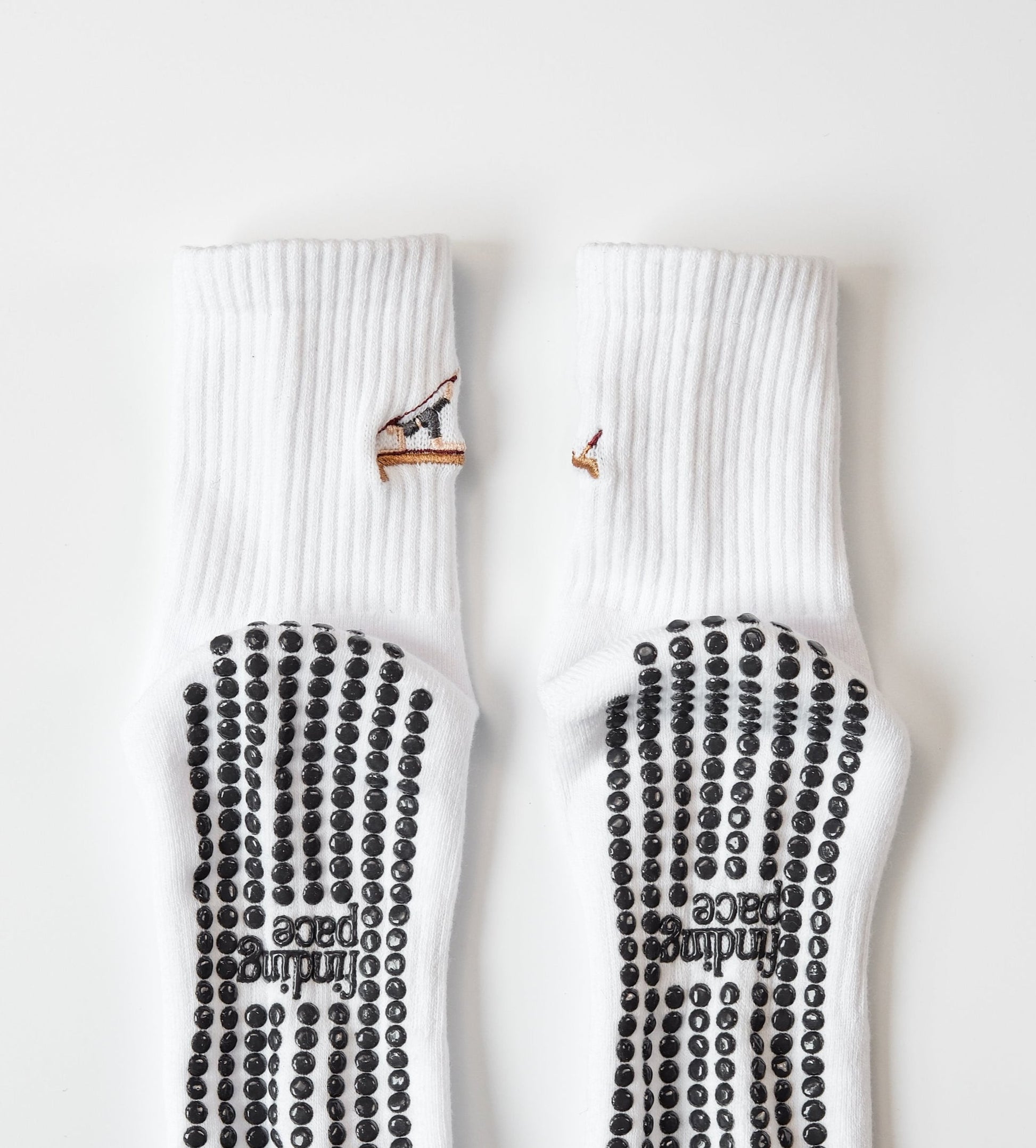 Reformer Pilates Grip Socks in White