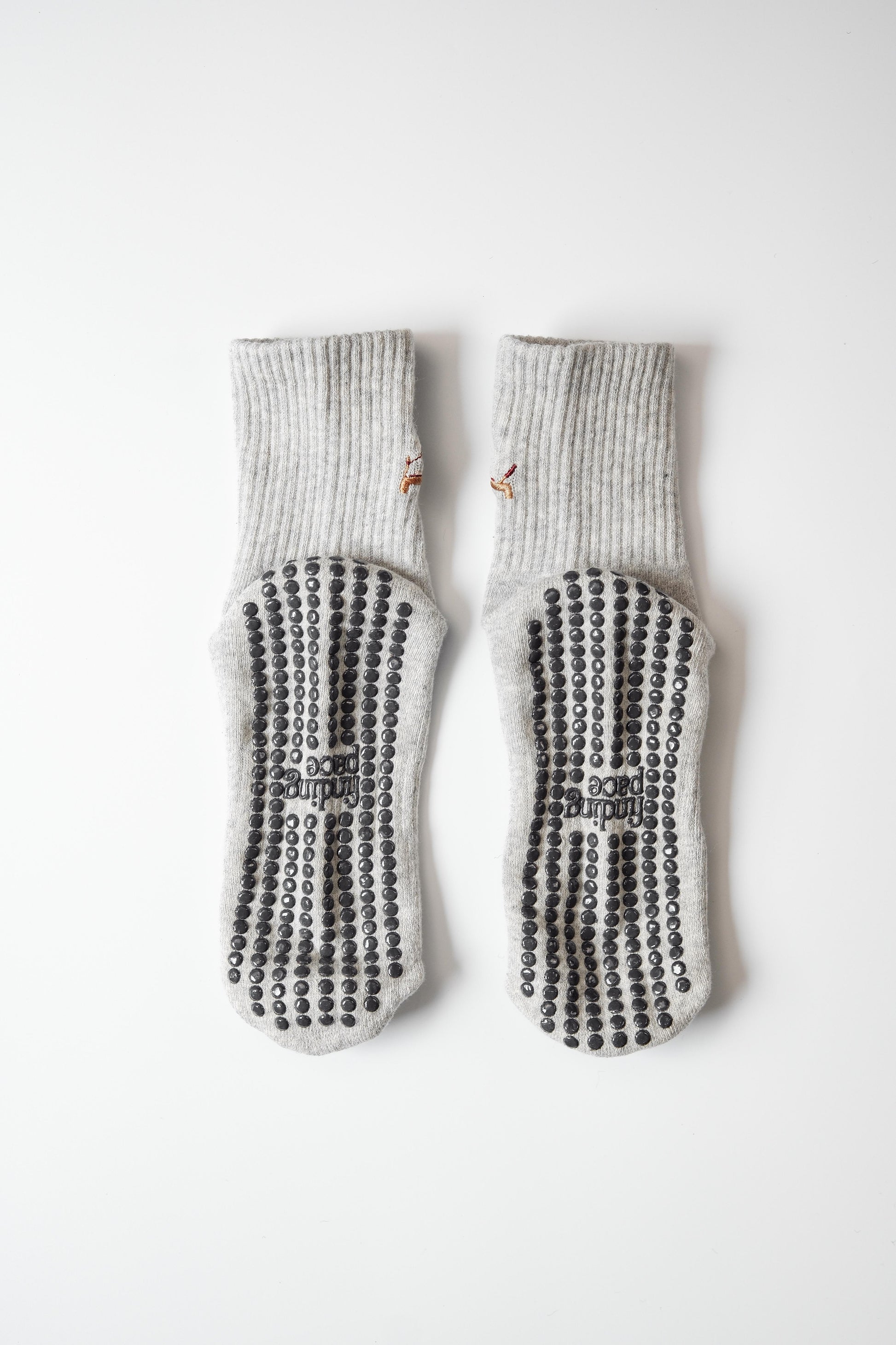 Reformer Pilates Grip Socks in Grey