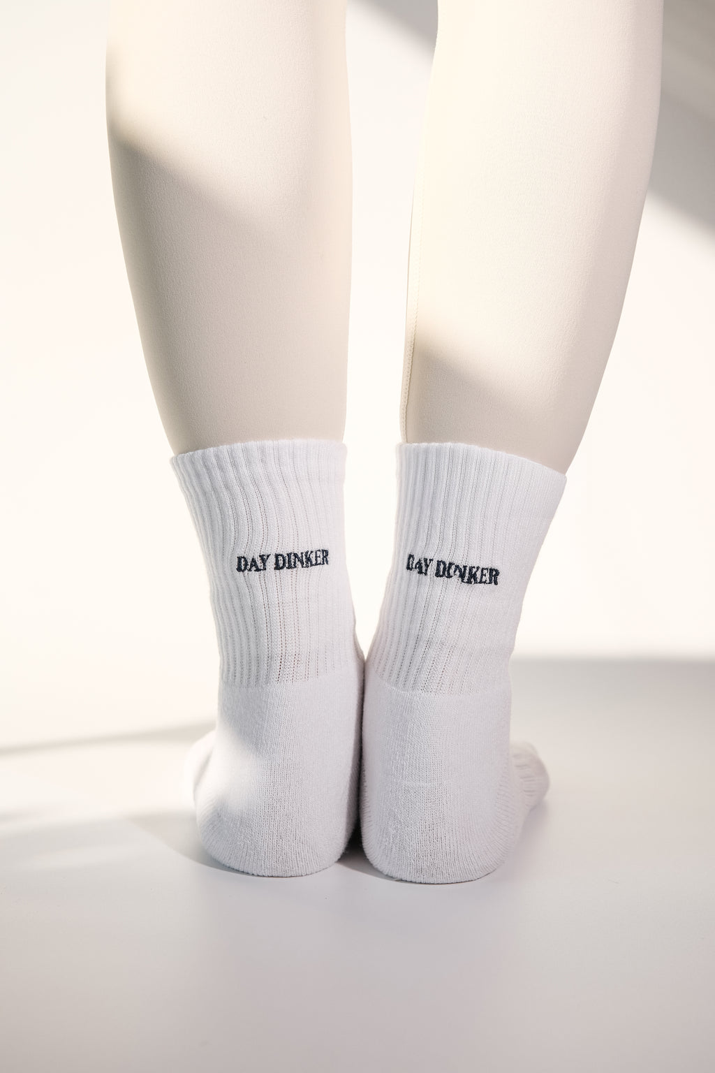Day Dinker Court Socks in White